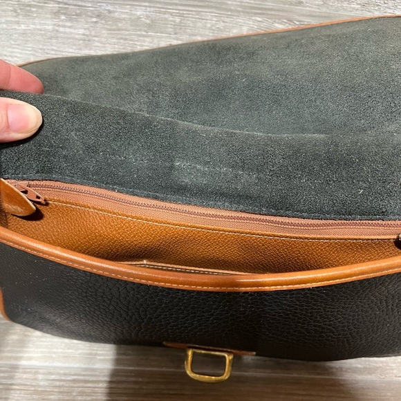 DOONEY & BOURKE Vintage Equestrian Leather Crossbody Purse Bag Black Tan - Picture 14 of 16
